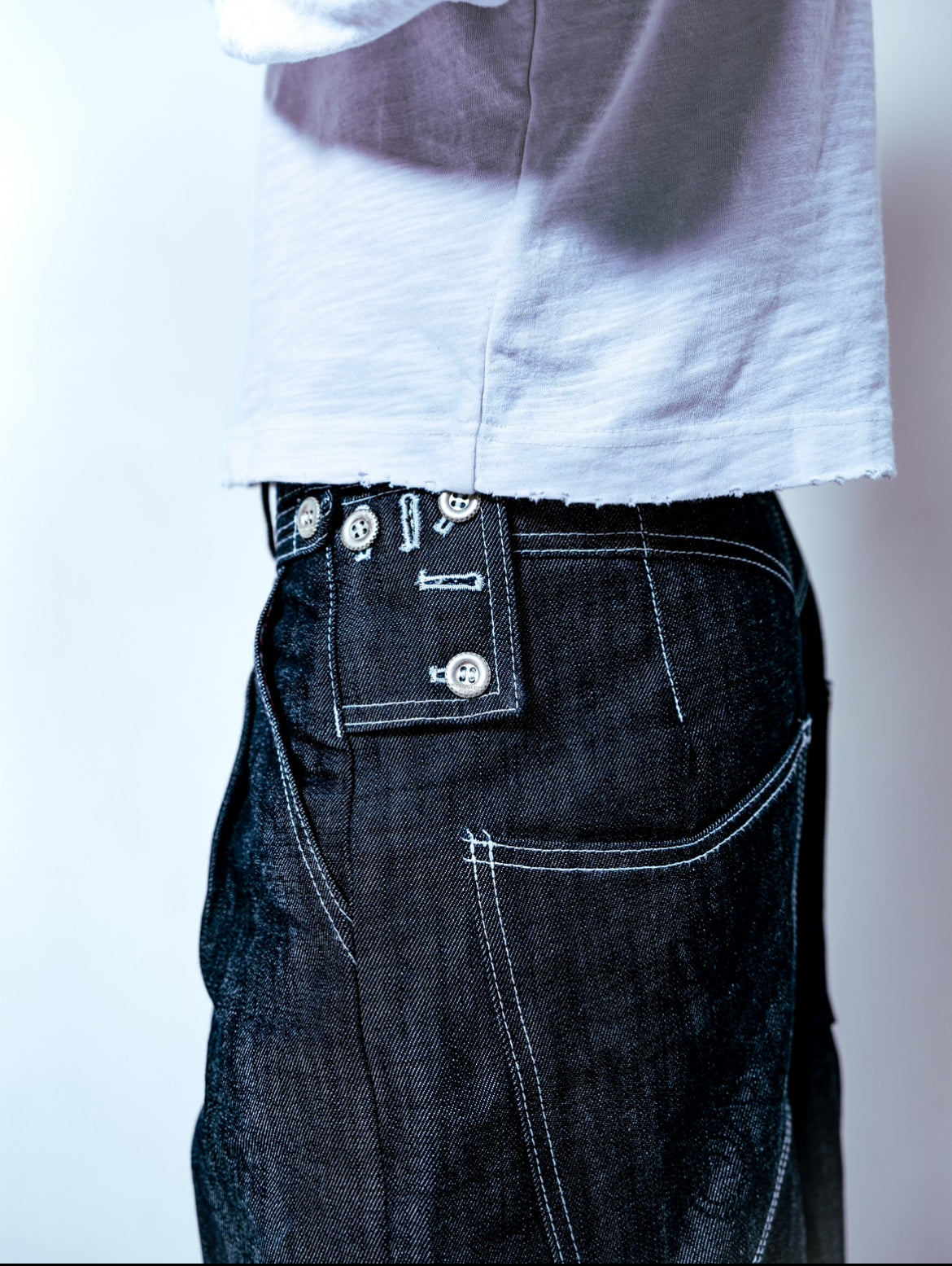 BỤI ĐỜI SHORT INDIGO (PRE-ORDER