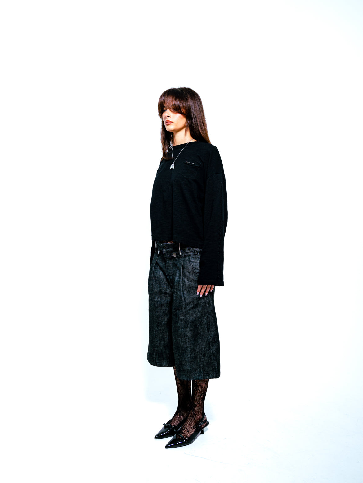 BLACK DOUBLE STITCHED BAMBOO SLUBBED LONG-SLEEVE (PRE-ORDER)