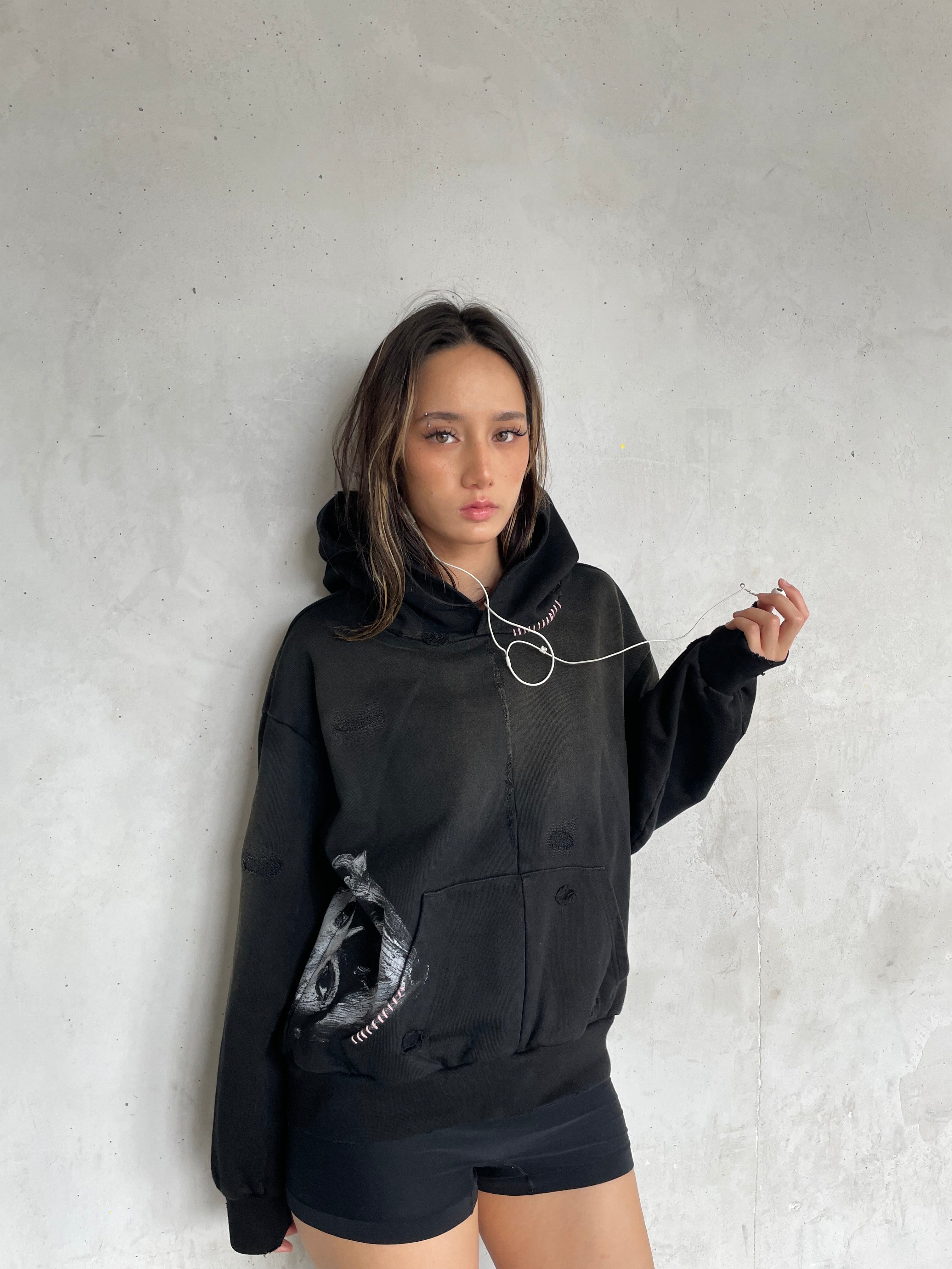 LILY HOODIE