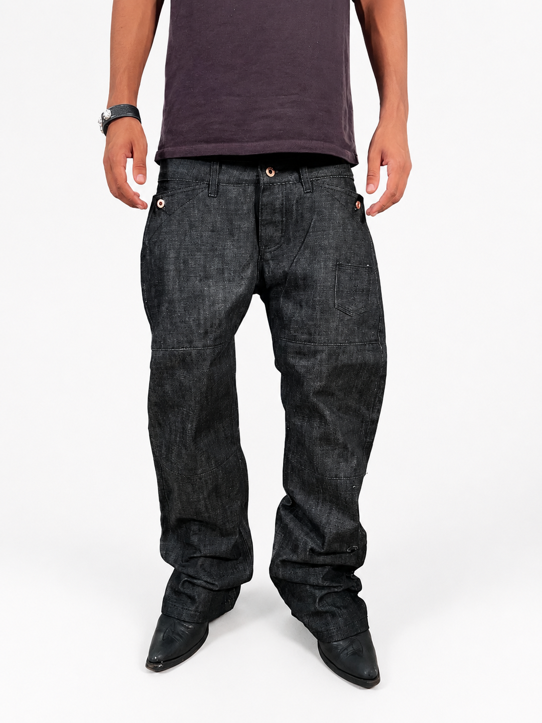 CINDER LOW-RISE SELVEDGE DENIM