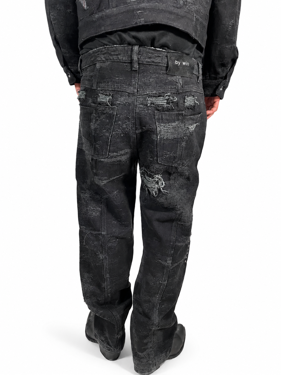 OVERDYED RUNWAY DENIM
