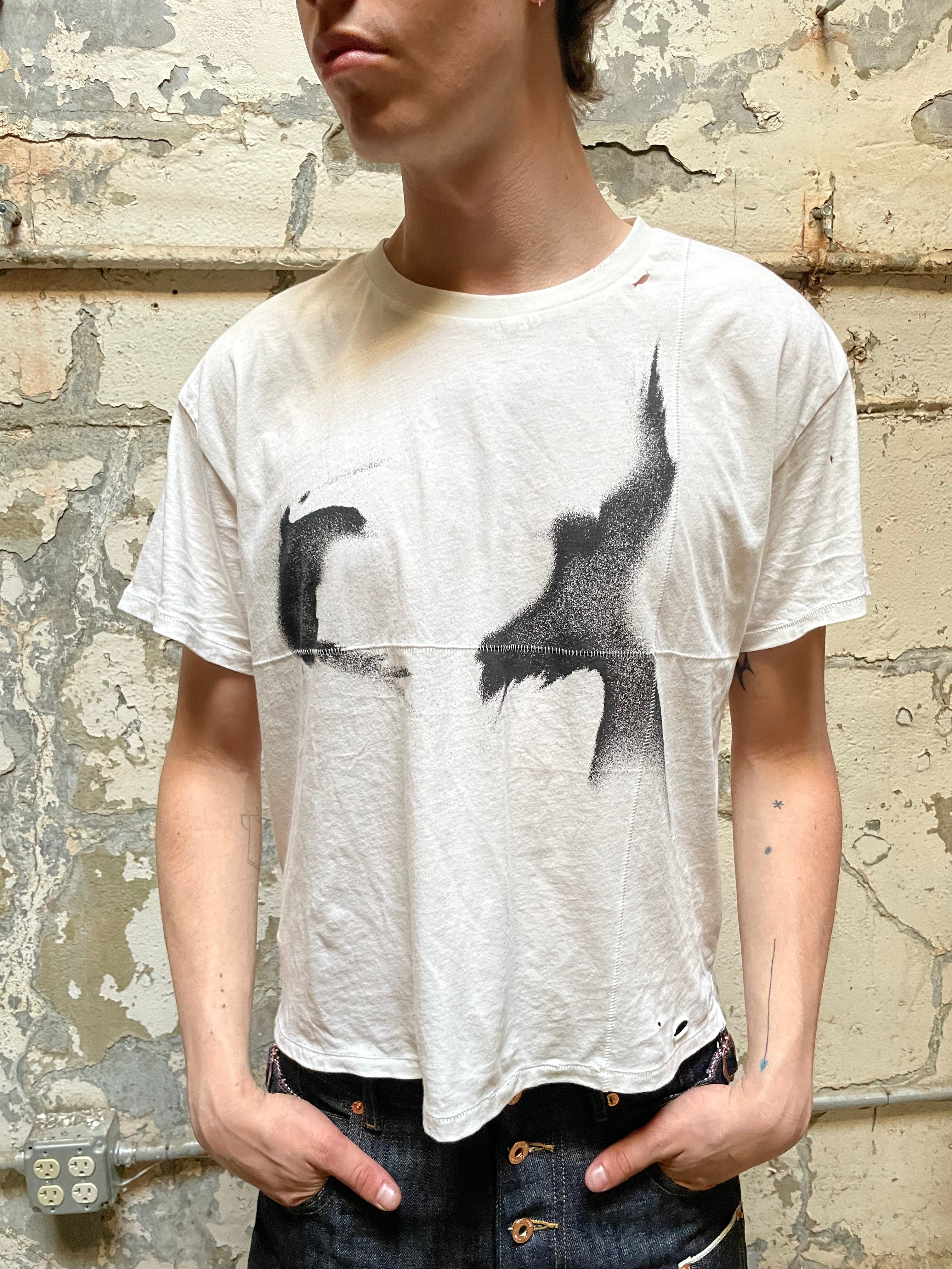 MOLT TEE