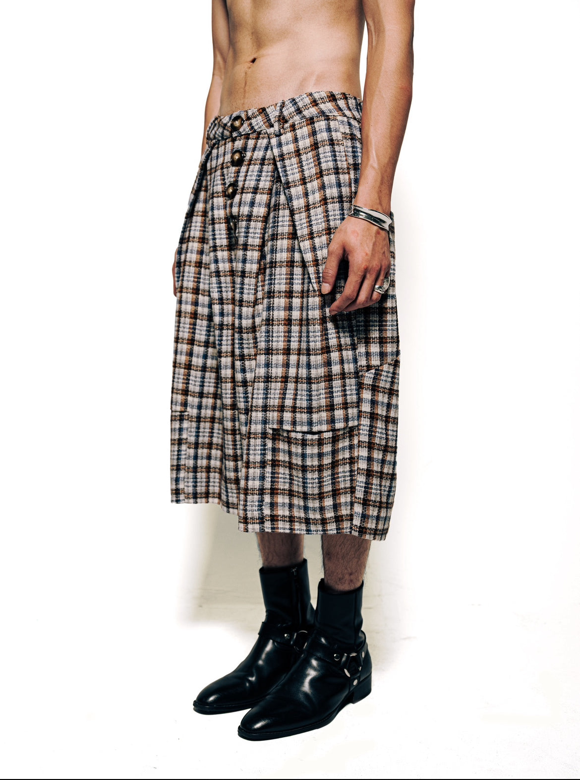 PLEATED WOOL SHORT [LIGHT SS26]