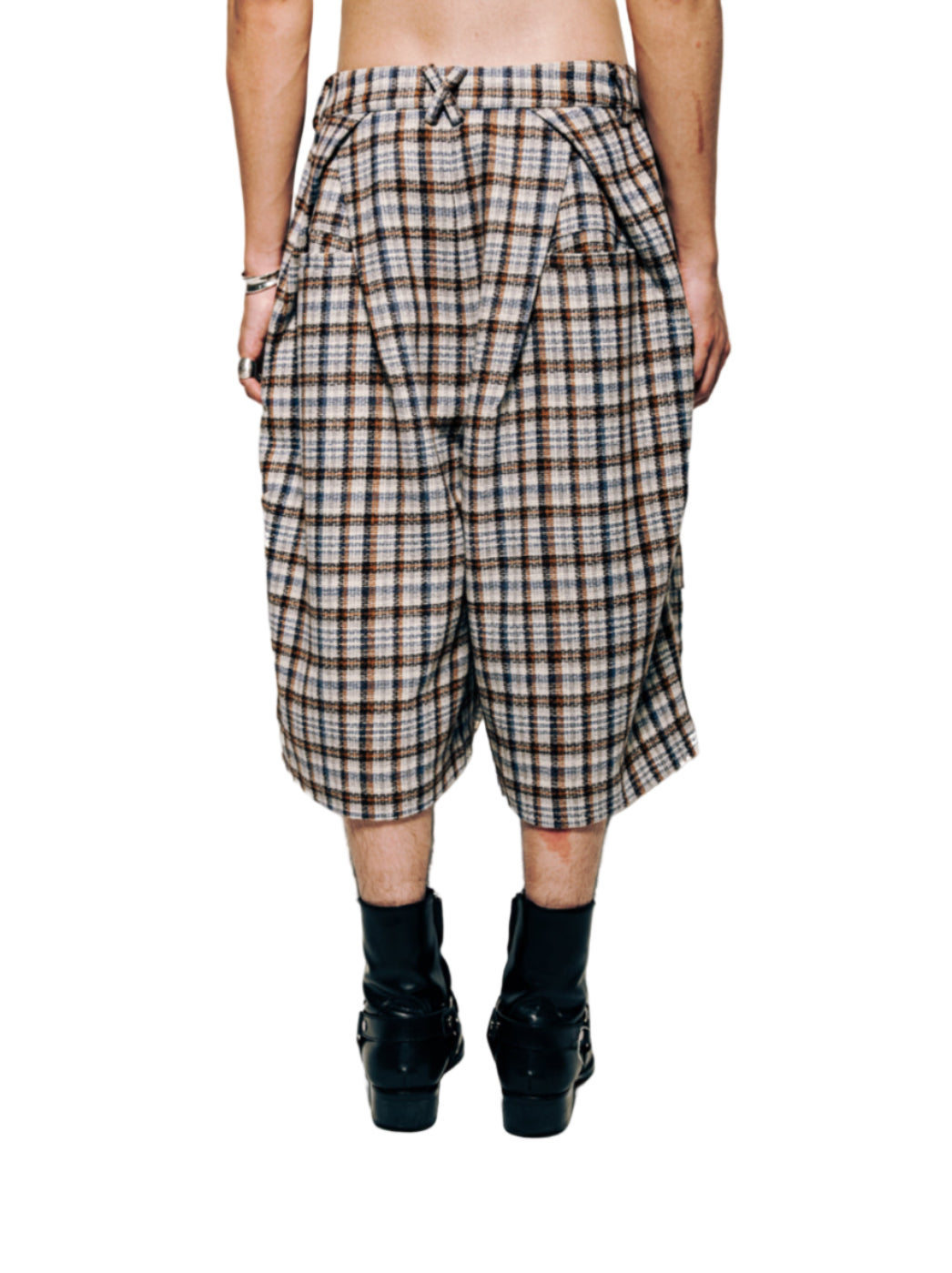 PLEATED WOOL SHORT [LIGHT SS26]